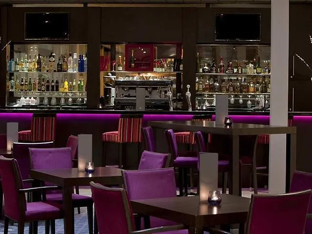 Hilton Orly Airport Hotel 4*