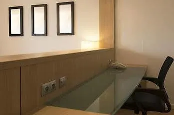 Hotel Hilton Orly Airport 4*