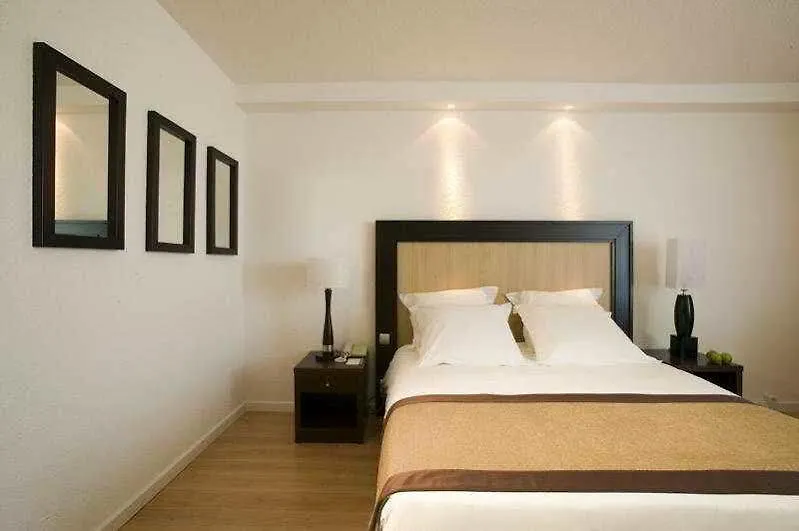 Hilton Orly Airport 4* Paris